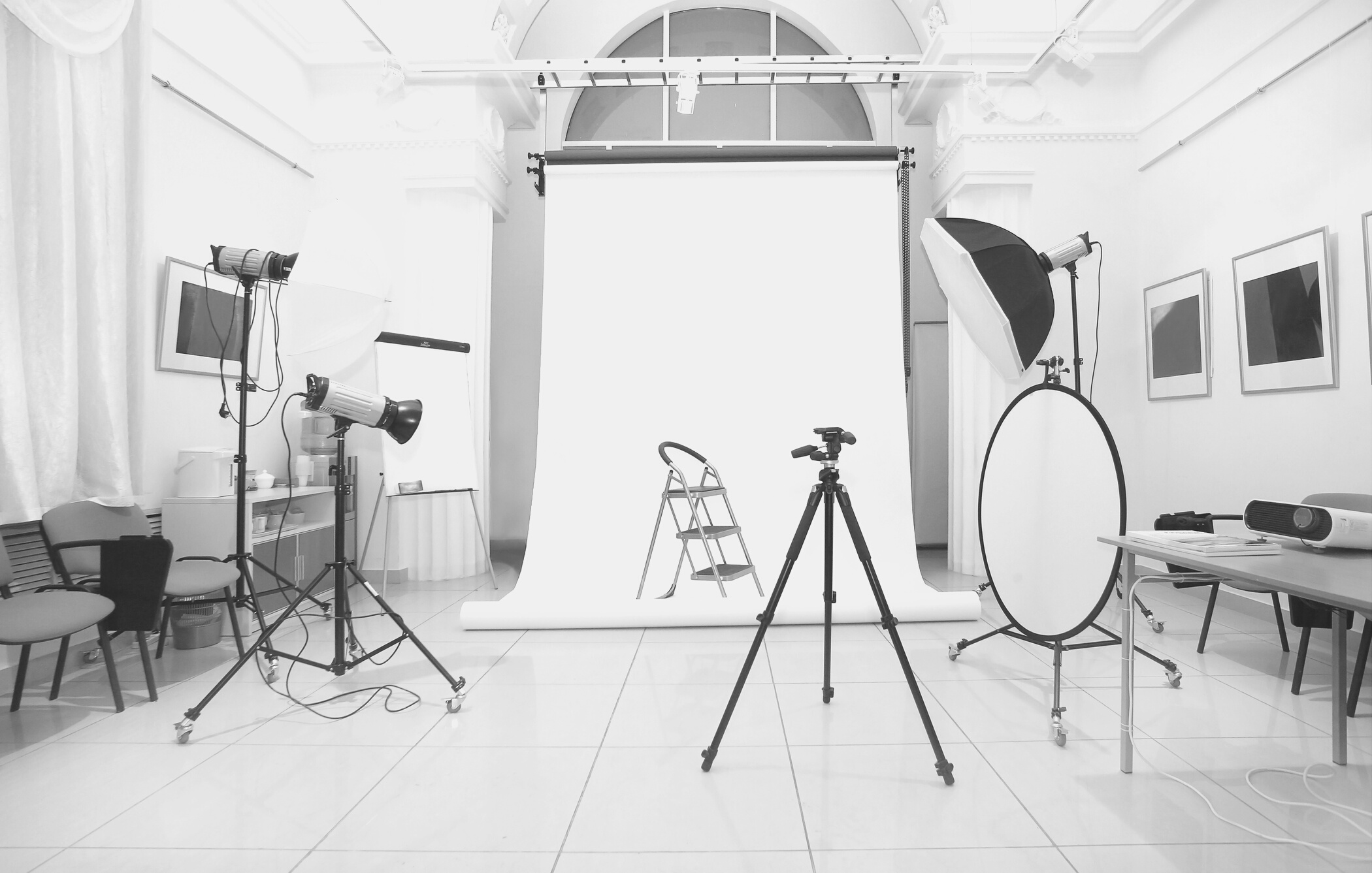 Photography studio with several lights and cameras